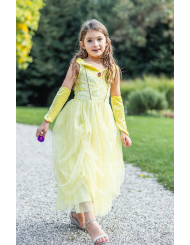 Vestido de princesa amarillo suave y aterciopelado con calentadores de brazos