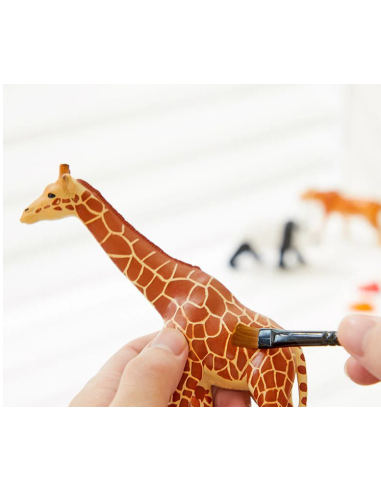 Conjunto de 15 figuras de animales salvajes con caja de almacenamiento portátil. Mideer