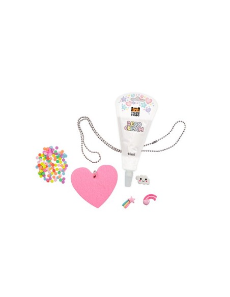 Decorama Heart Necklace