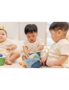 Caja motricidad Pañuelos Plantoys 2