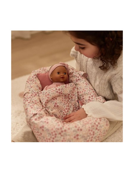 Capazo con Ropa de Cama Para Muñeca Little Dutch