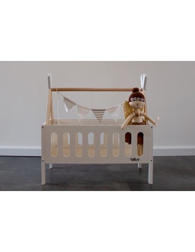 Cama de muñeca tipo tipi de madera