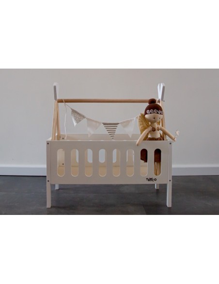 Cama de muñeca tipo tipi de madera